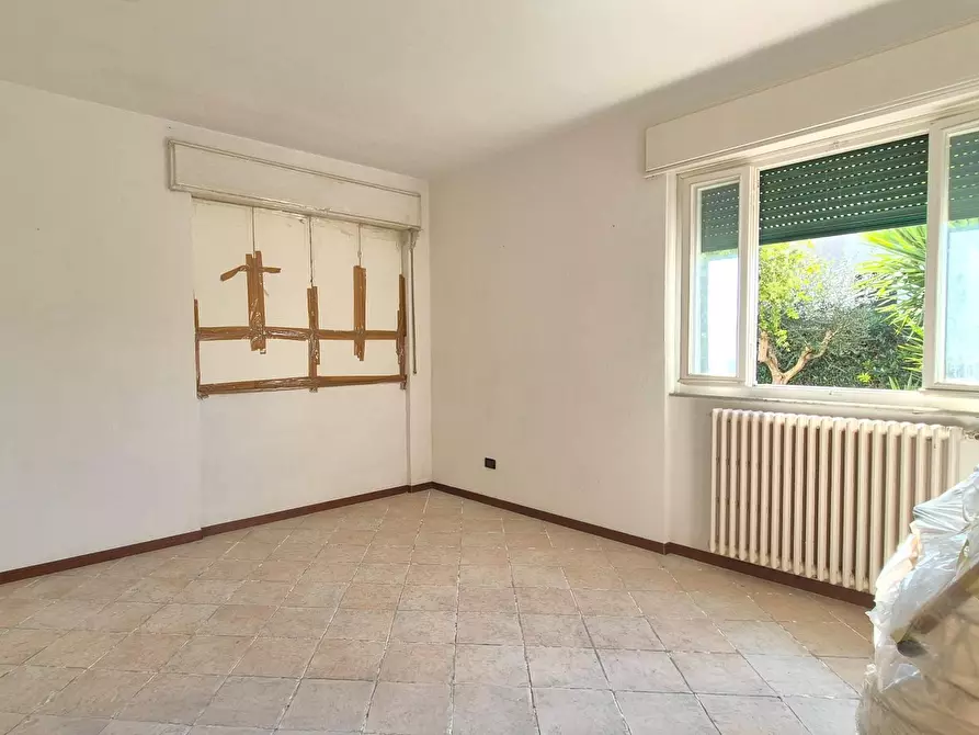 Immagine 10 di Appartamento in vendita  a Cascina