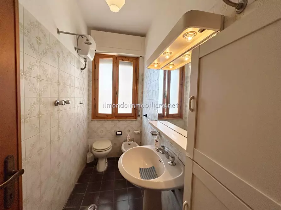 Immagine 6 di Appartamento in vendita  a Rosignano Marittimo