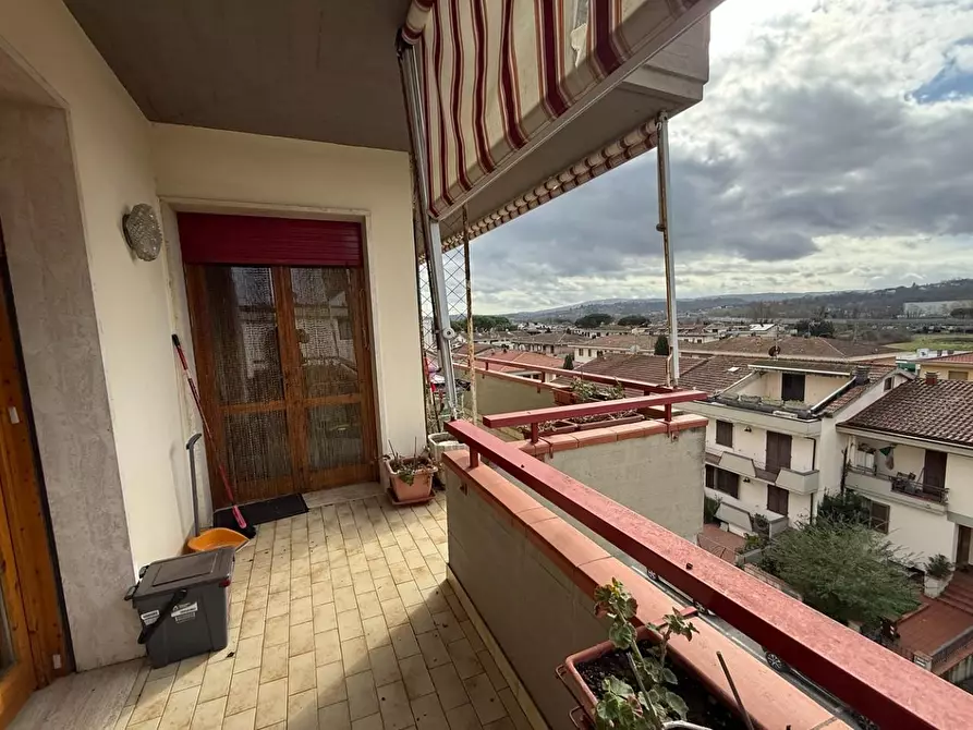 Immagine 10 di Appartamento in vendita  a Certaldo