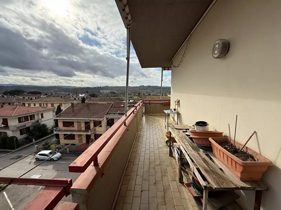 Immagine 17 di Appartamento in vendita  a Certaldo