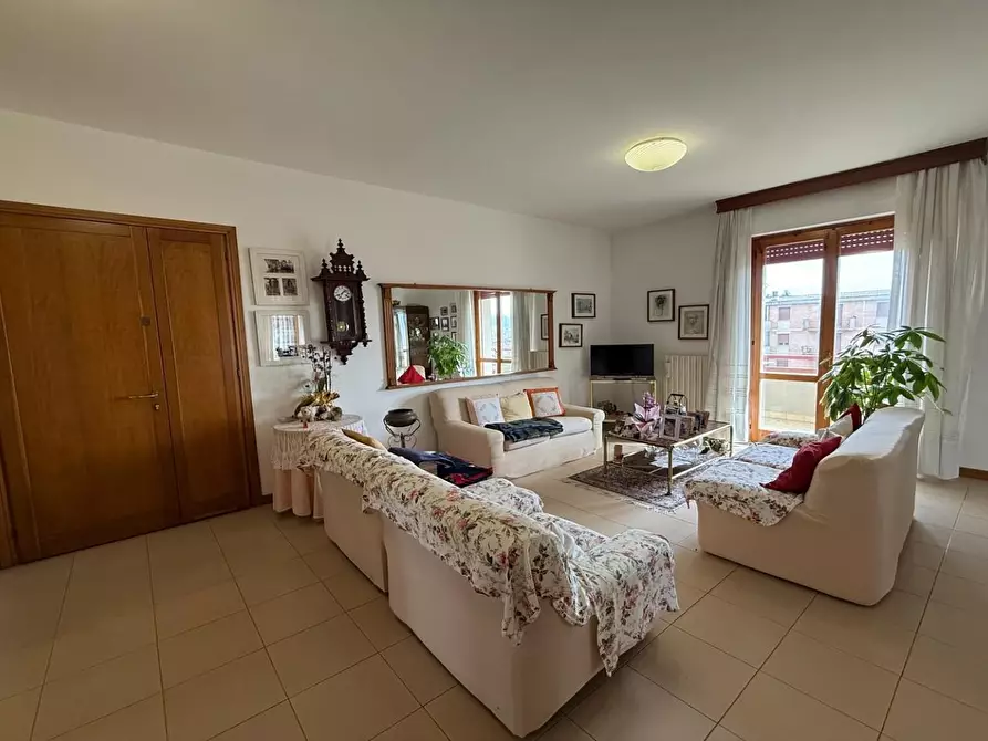 Immagine 8 di Appartamento in vendita  a Certaldo