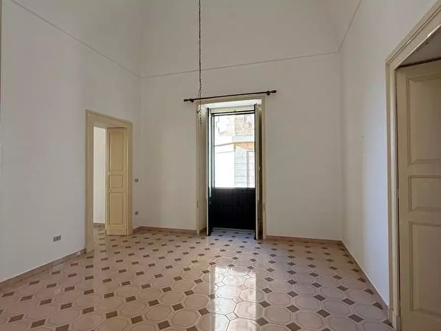 Immagine 29 di Villa in vendita  a Castrignano Del Capo