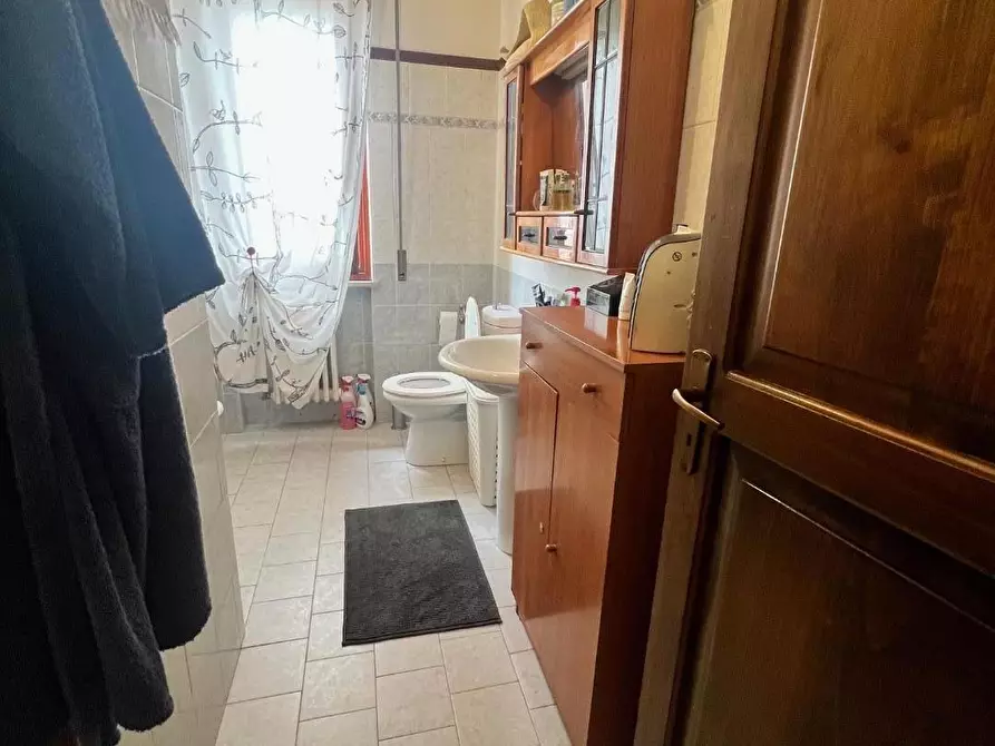 Immagine 17 di Appartamento in vendita  a Montelupo Fiorentino