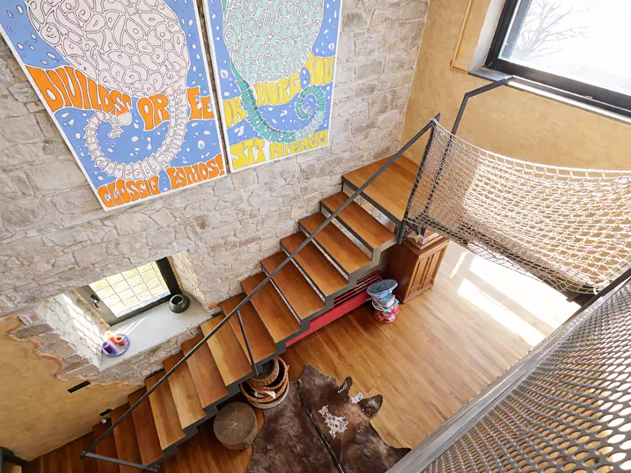 Immagine 8 di Rustico / casale in vendita  a Lucca