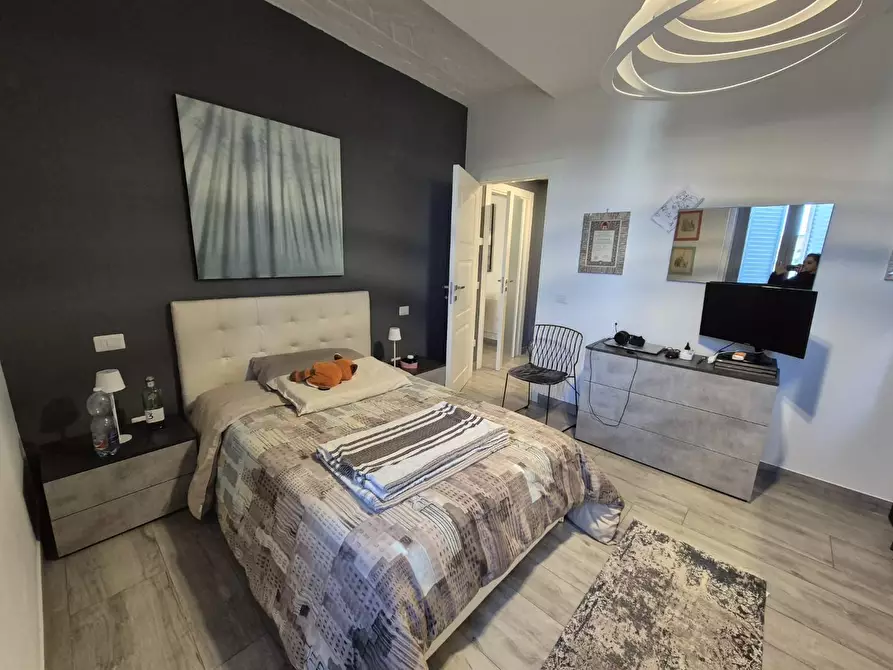 Immagine 22 di Appartamento in vendita  a Siena