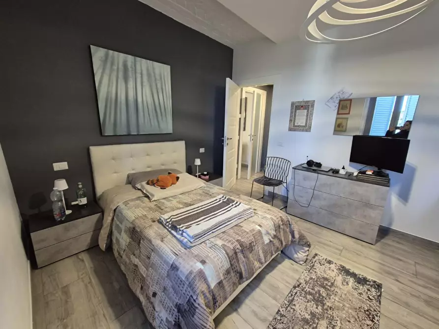 Immagine 23 di Appartamento in vendita  a Siena