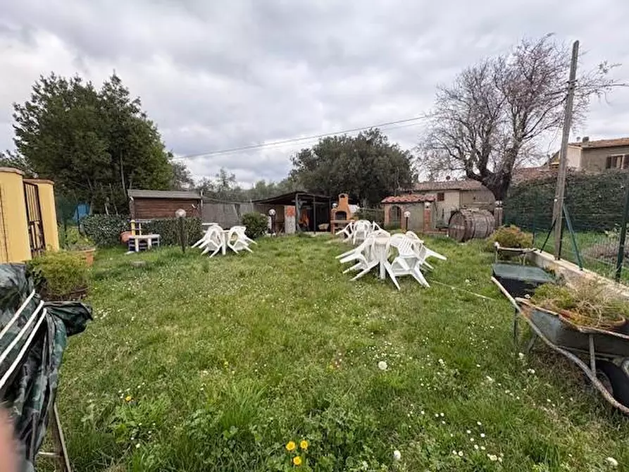 Immagine 21 di Terratetto in vendita  a Chianni