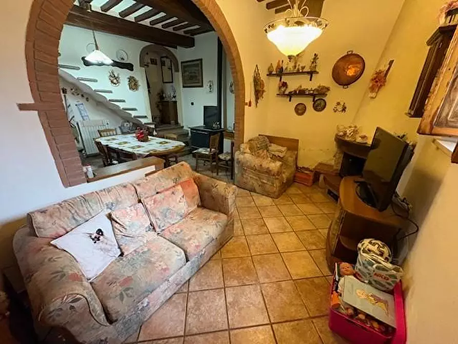 Immagine 5 di Terratetto in vendita  a Chianni