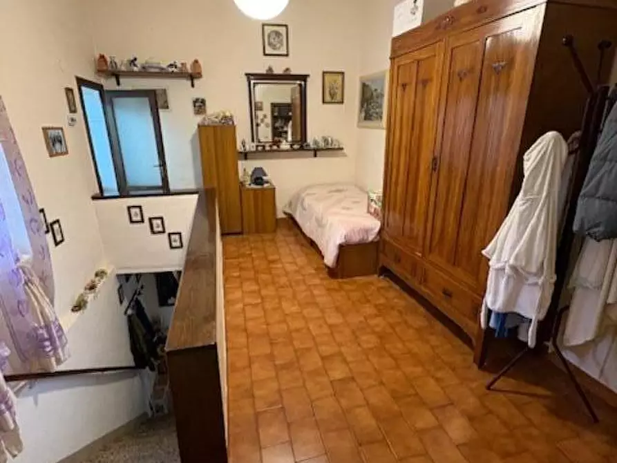 Immagine 9 di Terratetto in vendita  a Chianni