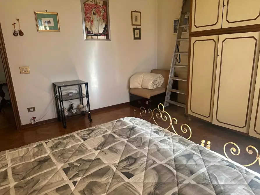 Immagine 27 di Villa in vendita  a Empoli