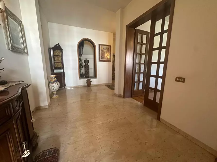 Immagine 3 di Villa in vendita  a Empoli