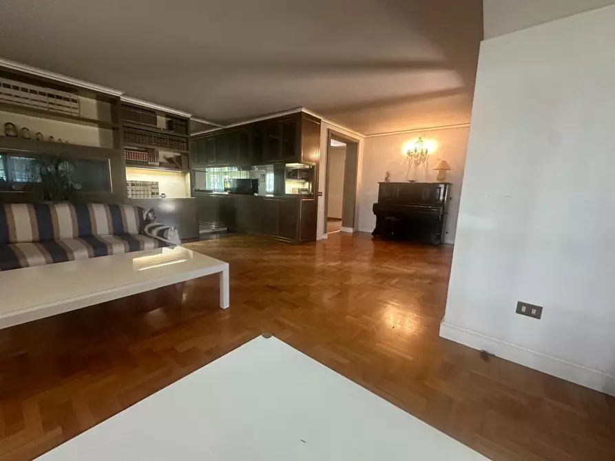 Immagine 33 di Villa in vendita  a Empoli