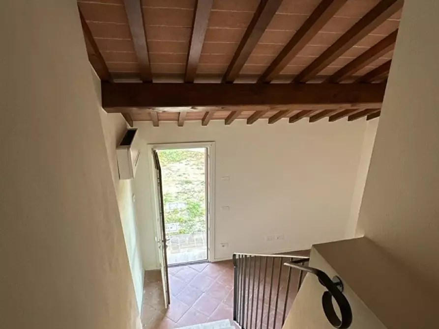 Immagine 10 di Appartamento in vendita  a Sovicille
