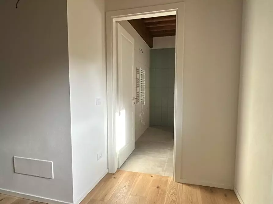 Immagine 12 di Appartamento in vendita  a Sovicille