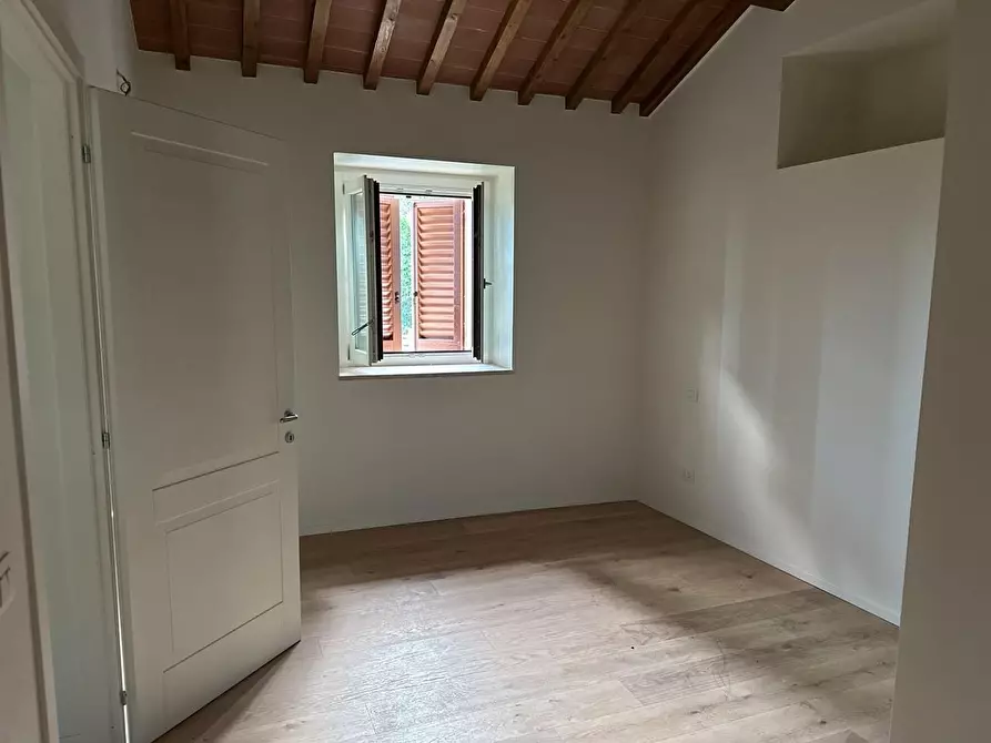 Immagine 18 di Appartamento in vendita  a Sovicille