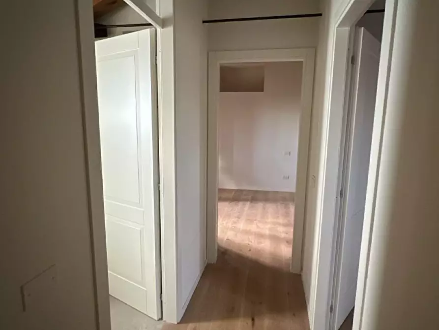Immagine 12 di Appartamento in vendita  a Sovicille