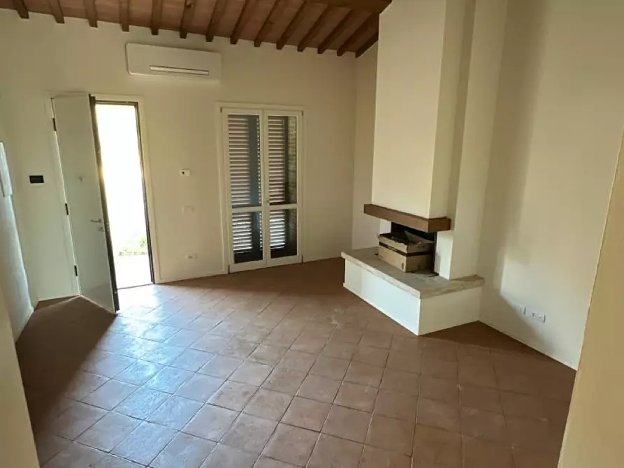 Immagine 30 di Appartamento in vendita  a Sovicille