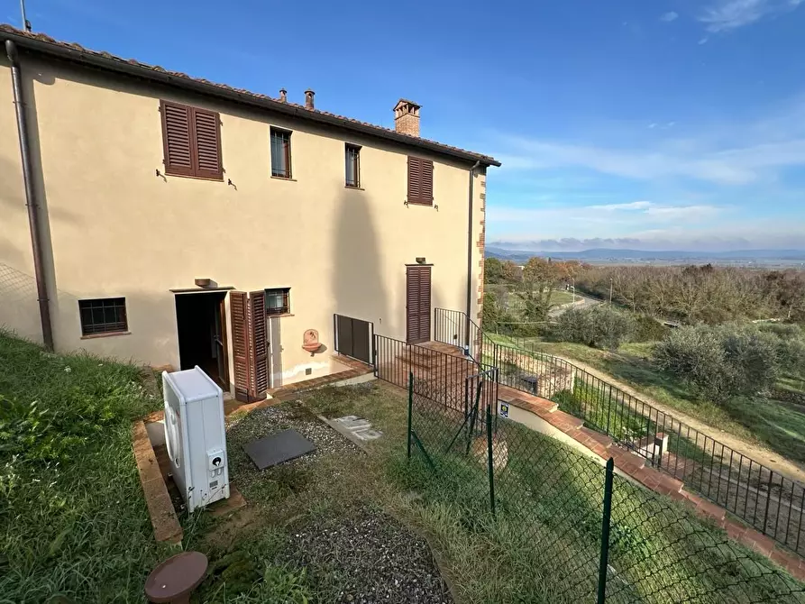 Immagine 1 di Appartamento in vendita  a Sovicille