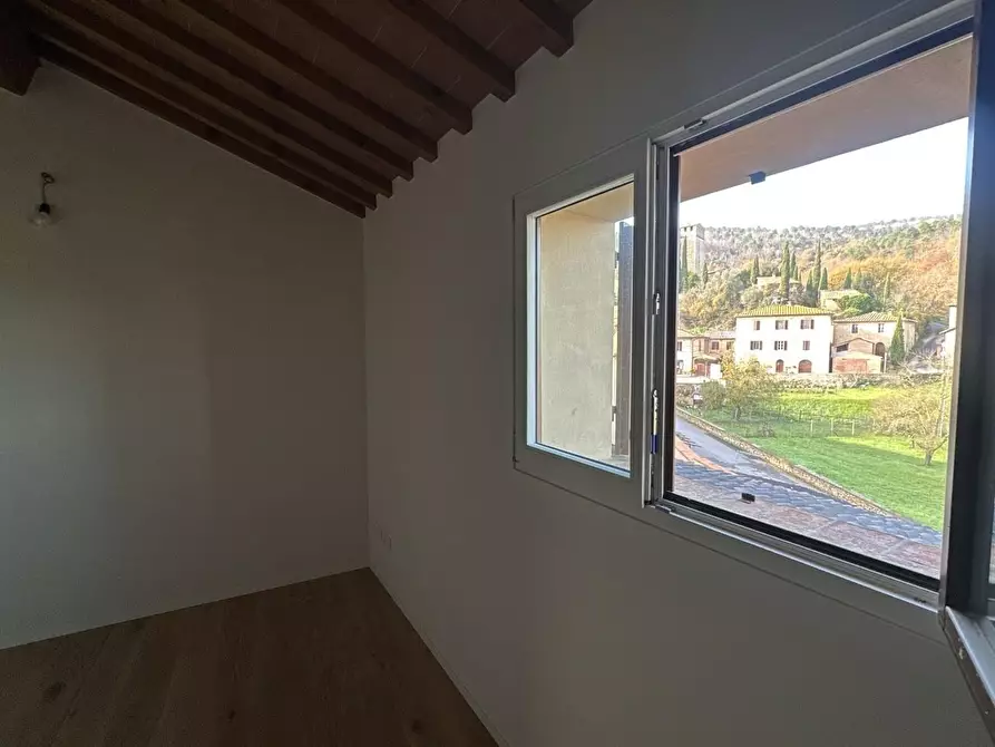 Immagine 38 di Appartamento in vendita  a Sovicille