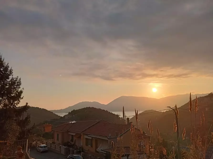 Immagine 1 di Appartamento in vendita  a La Spezia