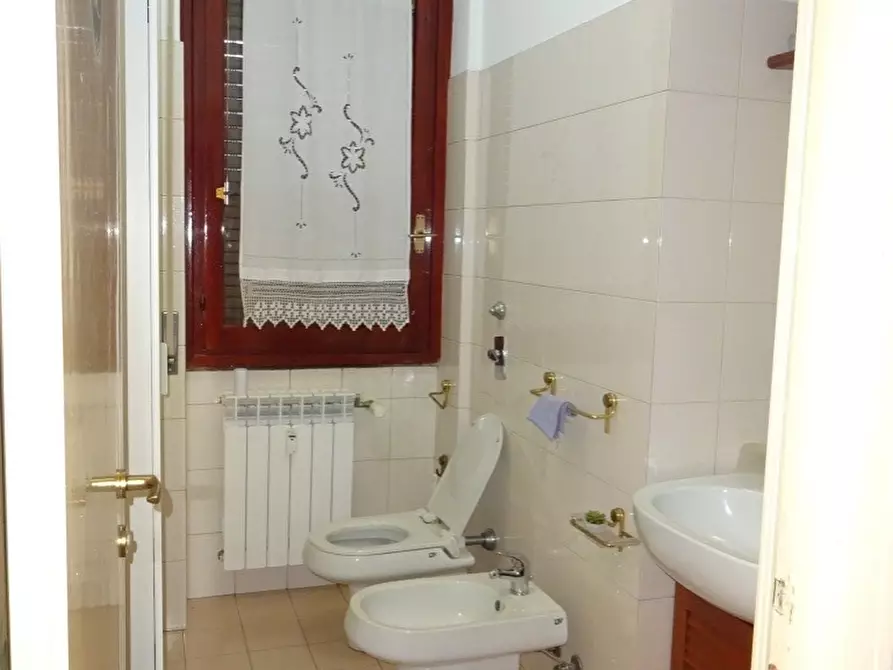 Immagine 14 di Ufficio in vendita  a Milano