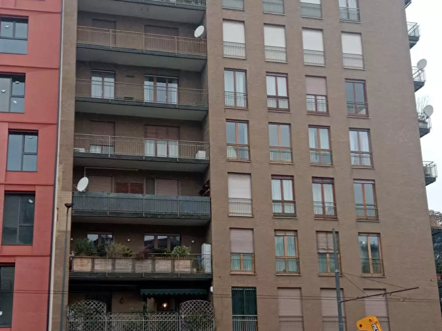 Immagine 25 di Ufficio in vendita  a Milano