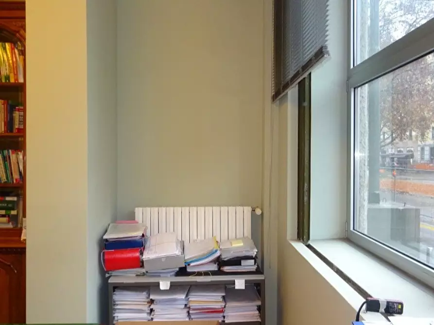 Immagine 9 di Ufficio in vendita  a Milano