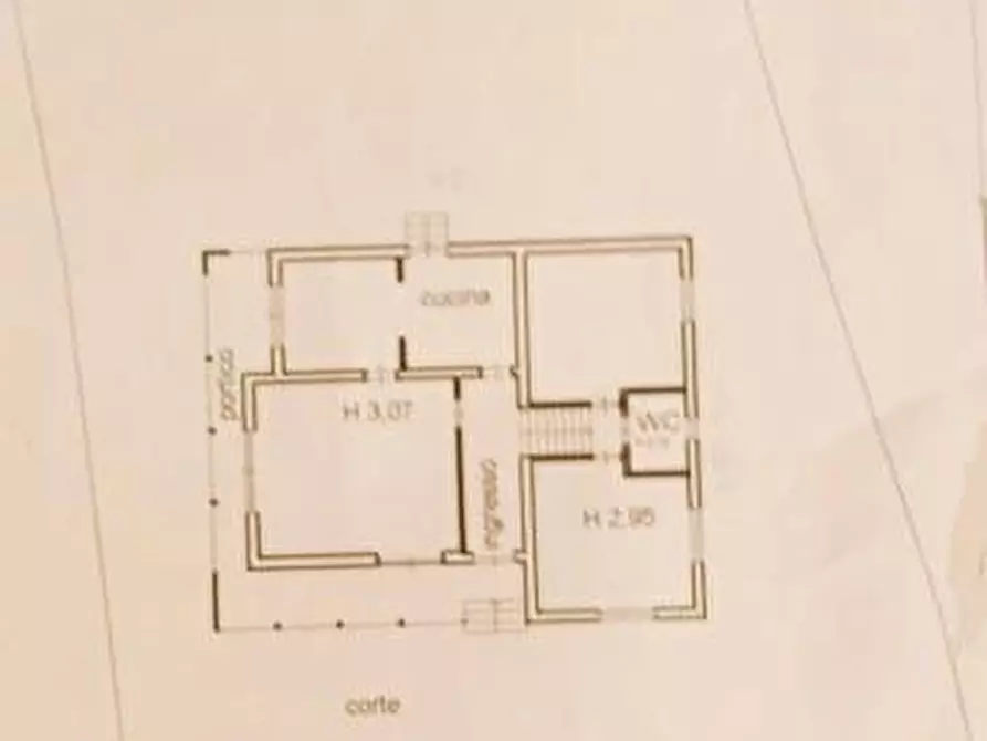 Immagine 22 di Villa in vendita  a Massa