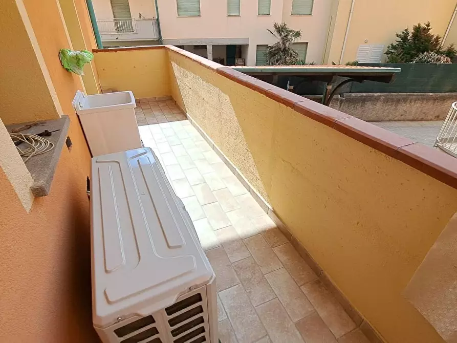 Immagine 14 di Appartamento in vendita  a Rosignano Marittimo