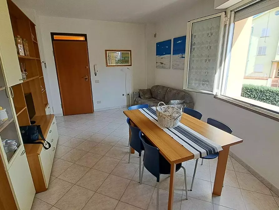 Immagine 3 di Appartamento in vendita  a Rosignano Marittimo