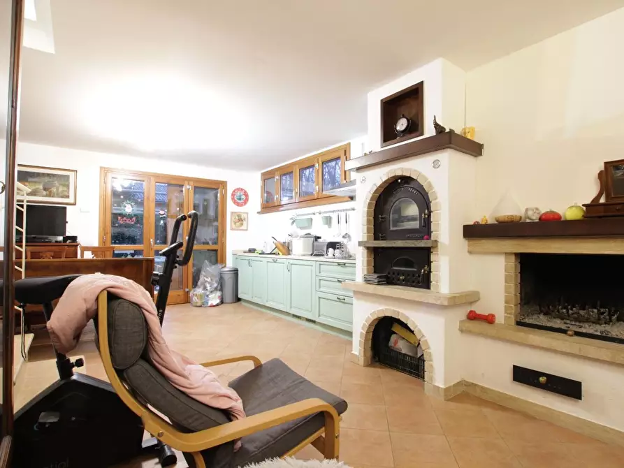 Immagine 15 di Appartamento in vendita  a Monteriggioni