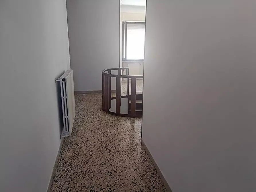 Immagine 5 di Casa semindipendente in vendita  a Carrara