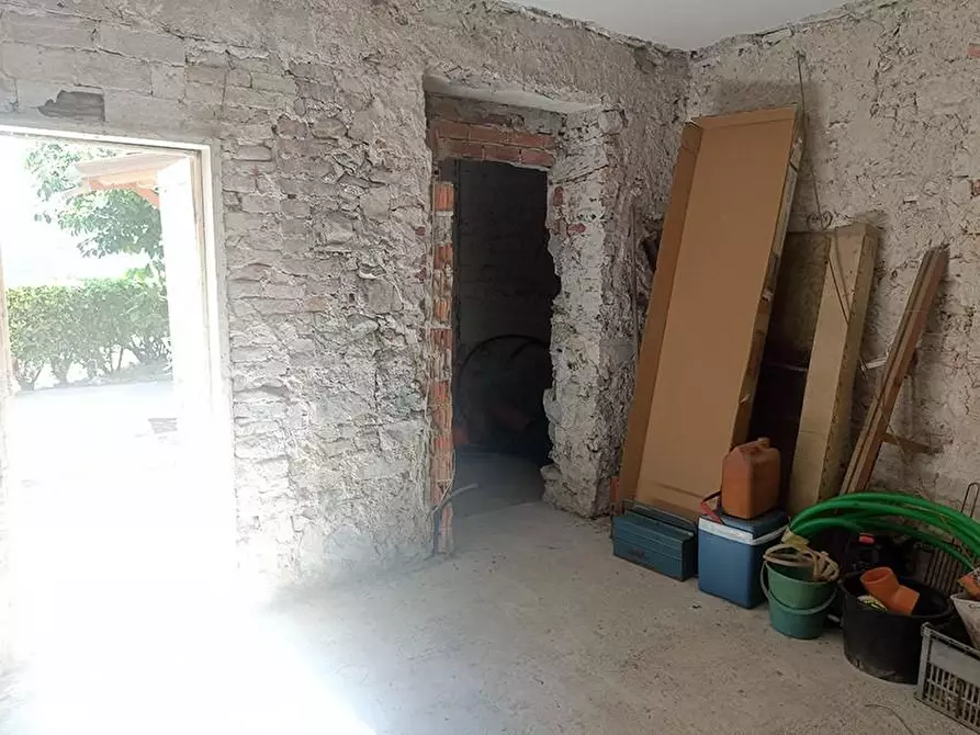Immagine 38 di Casa semindipendente in vendita  a Carrara