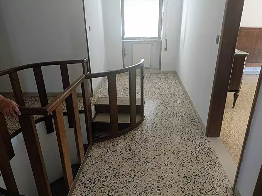 Immagine 14 di Casa semindipendente in vendita  a Carrara