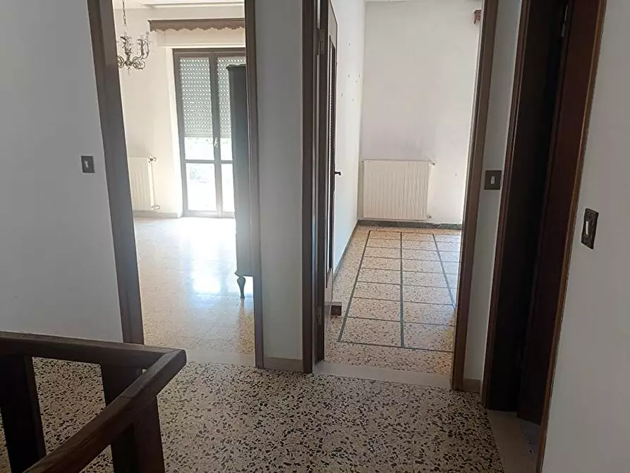 Immagine 6 di Casa semindipendente in vendita  a Carrara