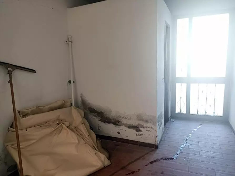 Immagine 32 di Casa semindipendente in vendita  a Carrara