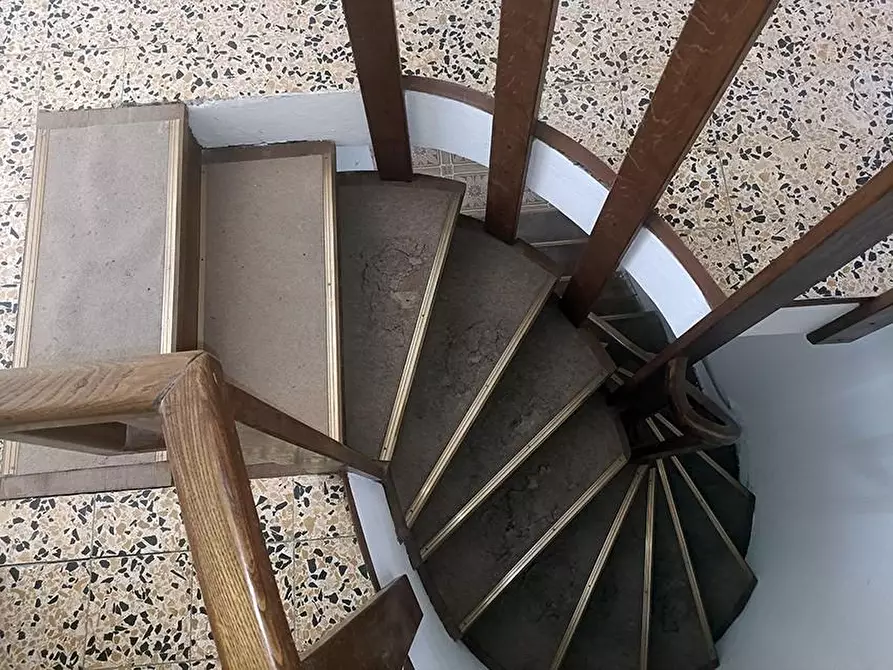 Immagine 24 di Casa semindipendente in vendita  a Carrara