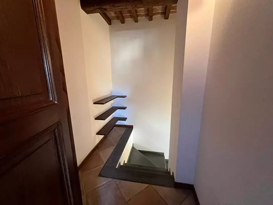 Immagine 29 di Casa bifamiliare in vendita  a Camaiore