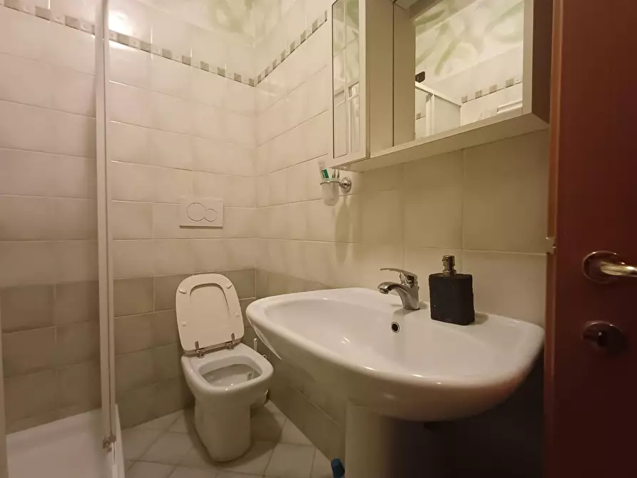 Immagine 8 di Appartamento in vendita  a Casole D'elsa