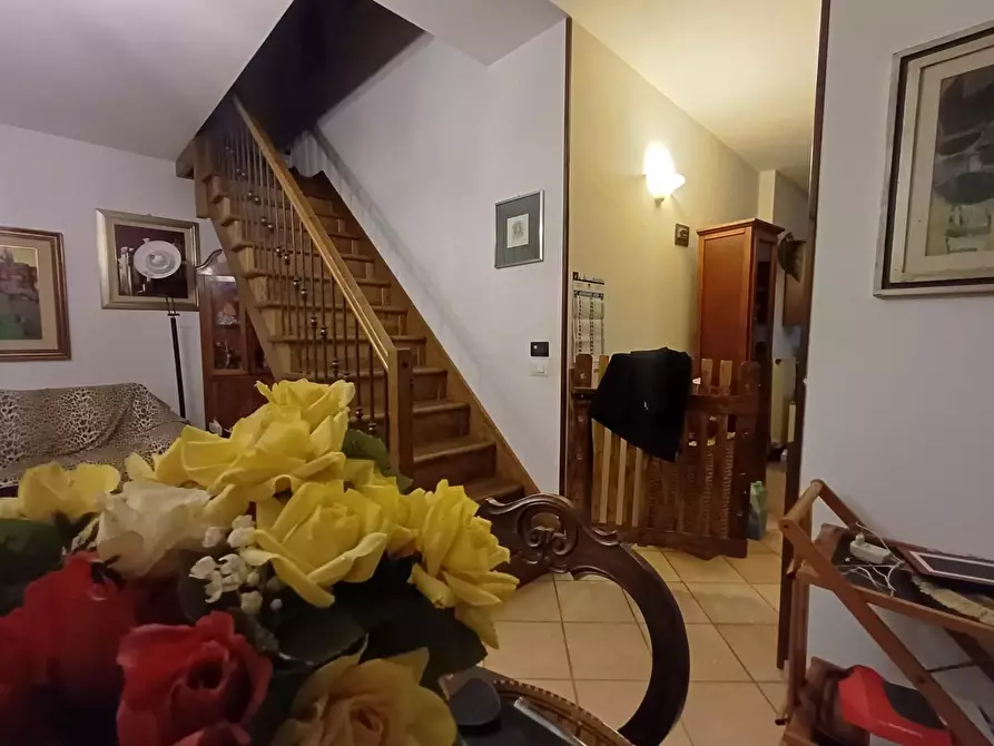 Immagine 56 di Appartamento in vendita  a Siena