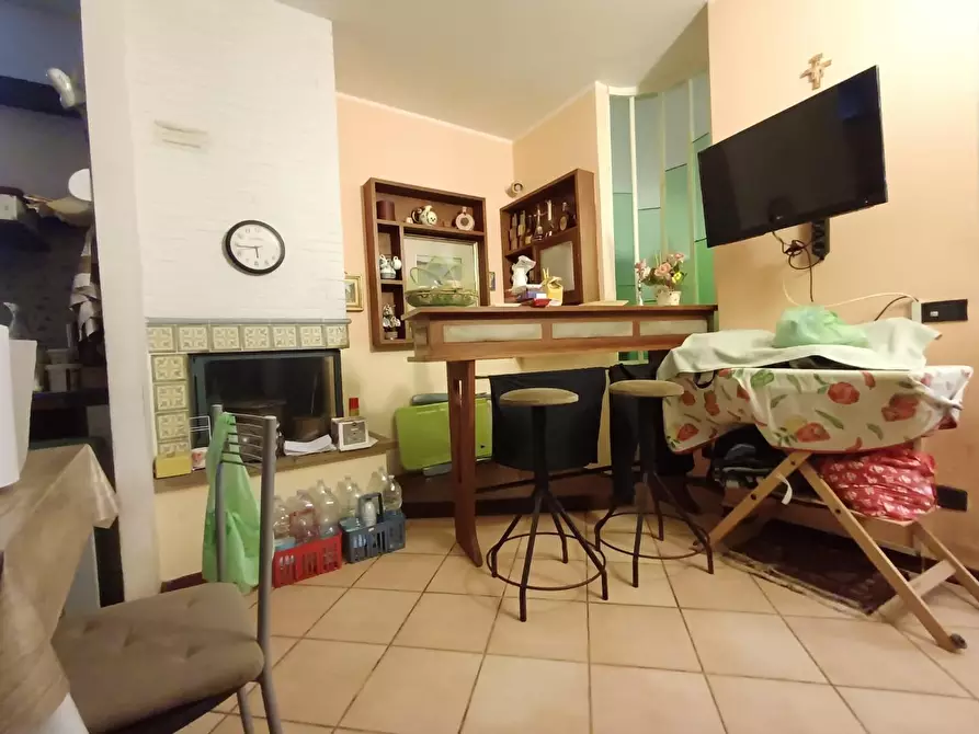 Immagine 38 di Appartamento in vendita  a Siena
