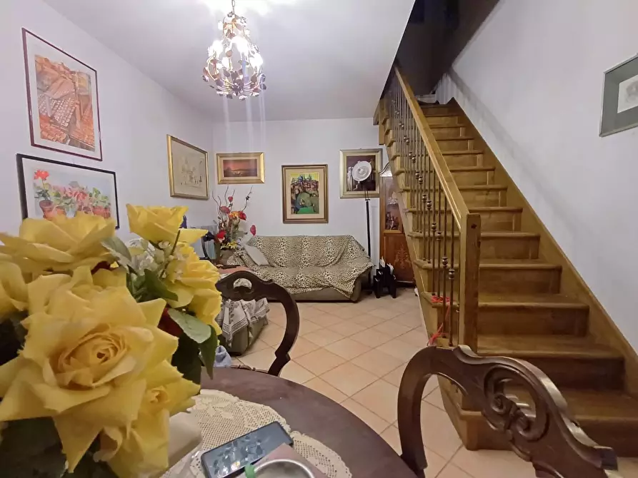 Immagine 55 di Appartamento in vendita  a Siena