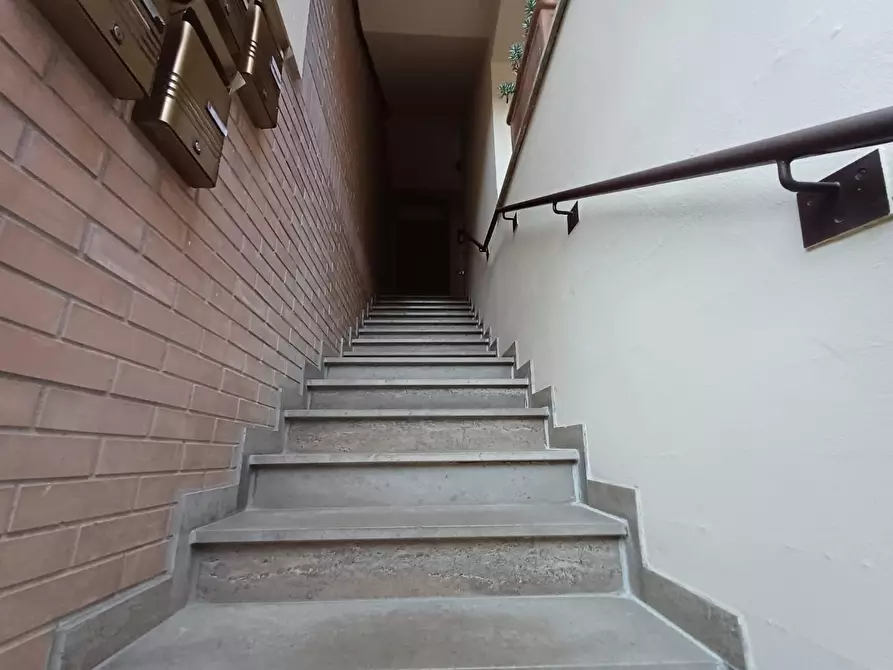 Immagine 63 di Appartamento in vendita  a Siena