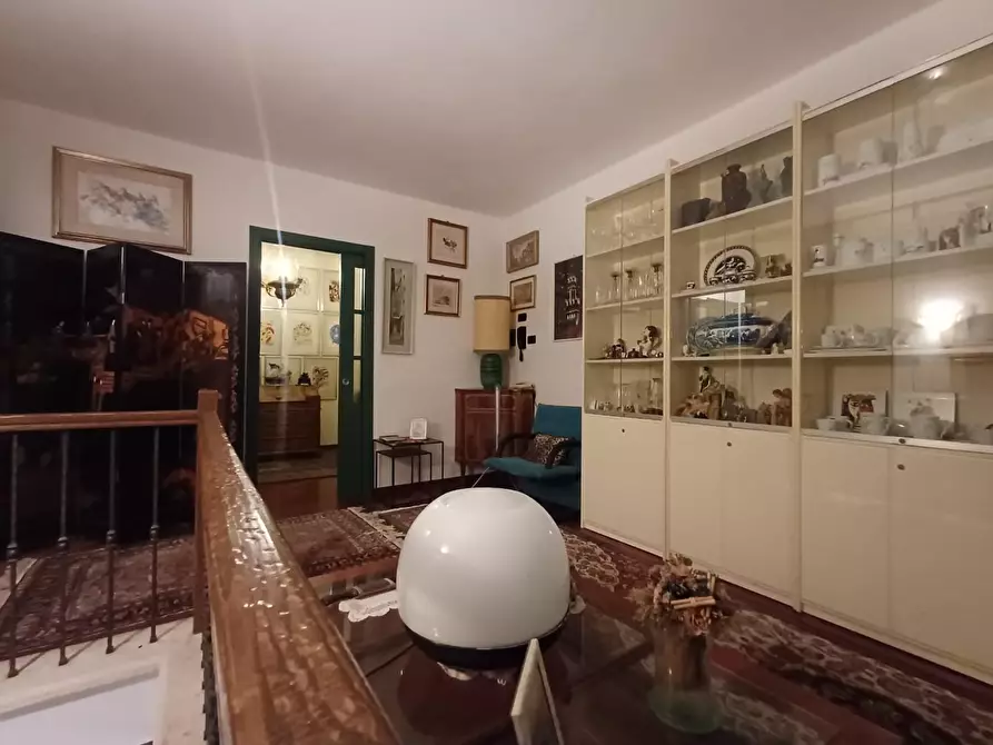 Immagine 3 di Appartamento in vendita  a Siena