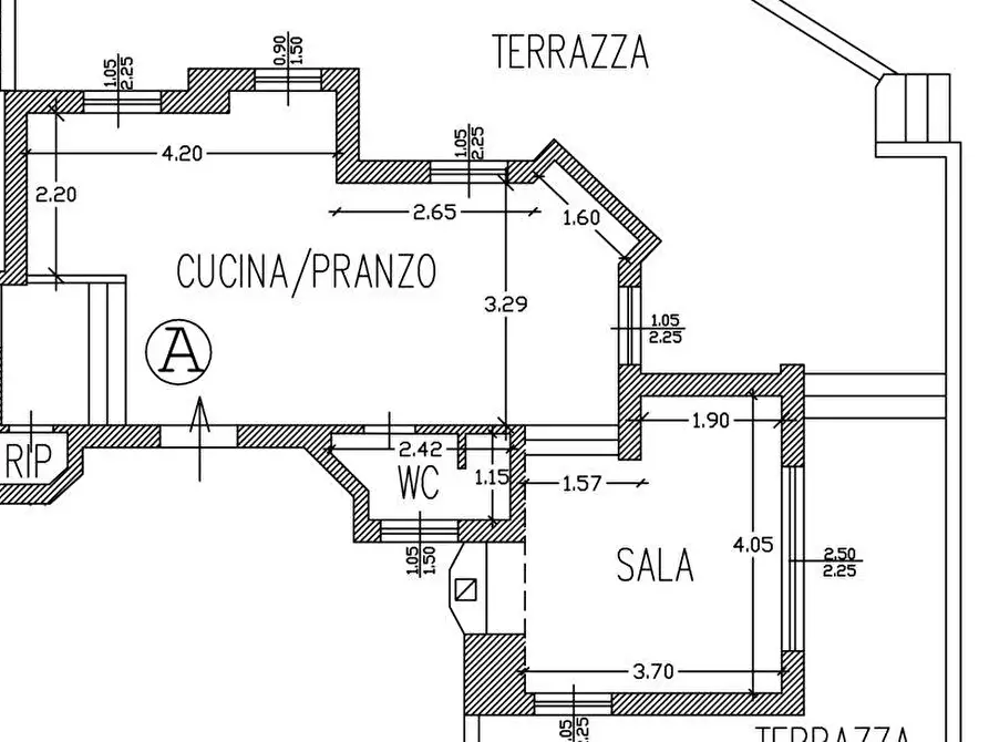 Immagine 32 di Casa trifamiliare in vendita  a Montignoso