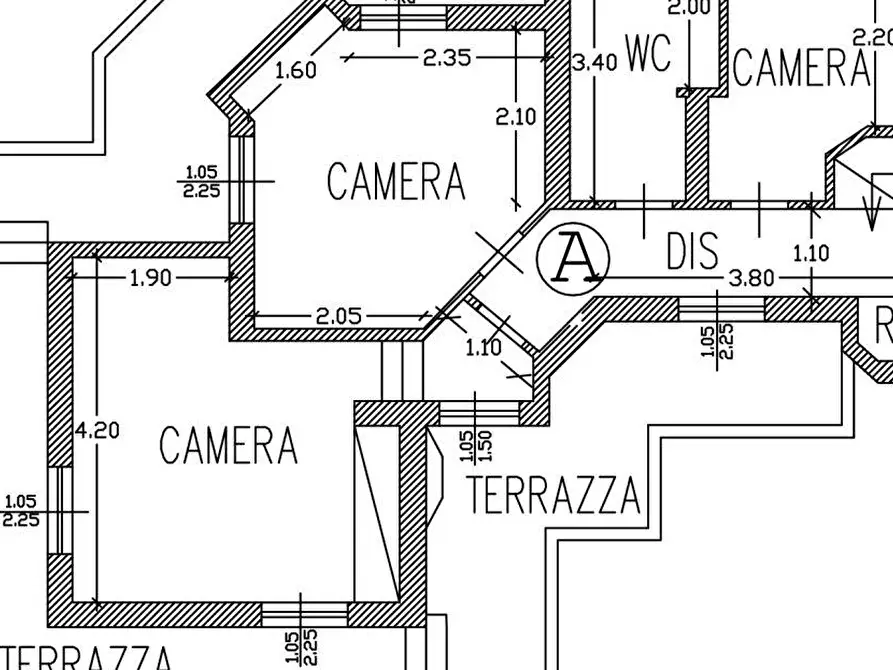 Immagine 31 di Casa trifamiliare in vendita  a Montignoso