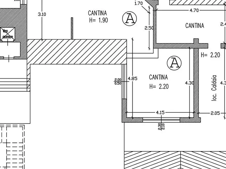 Immagine 33 di Casa trifamiliare in vendita  a Montignoso
