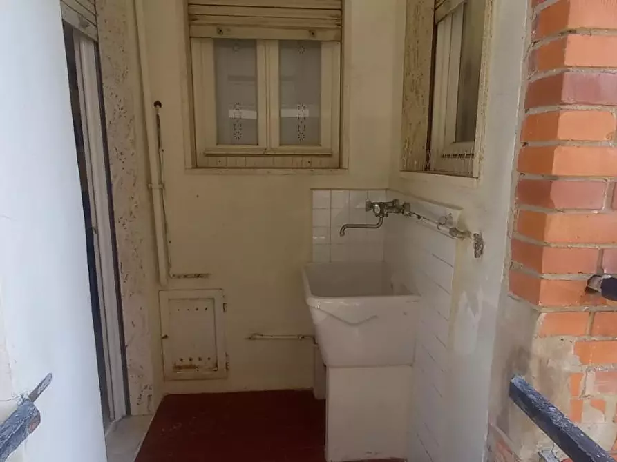 Immagine 8 di Appartamento in vendita  a Camaiore