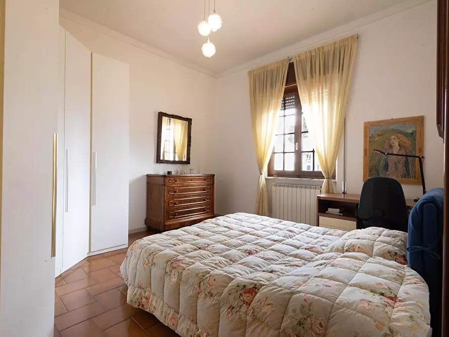 Immagine 30 di Casa indipendente in vendita  a Camaiore
