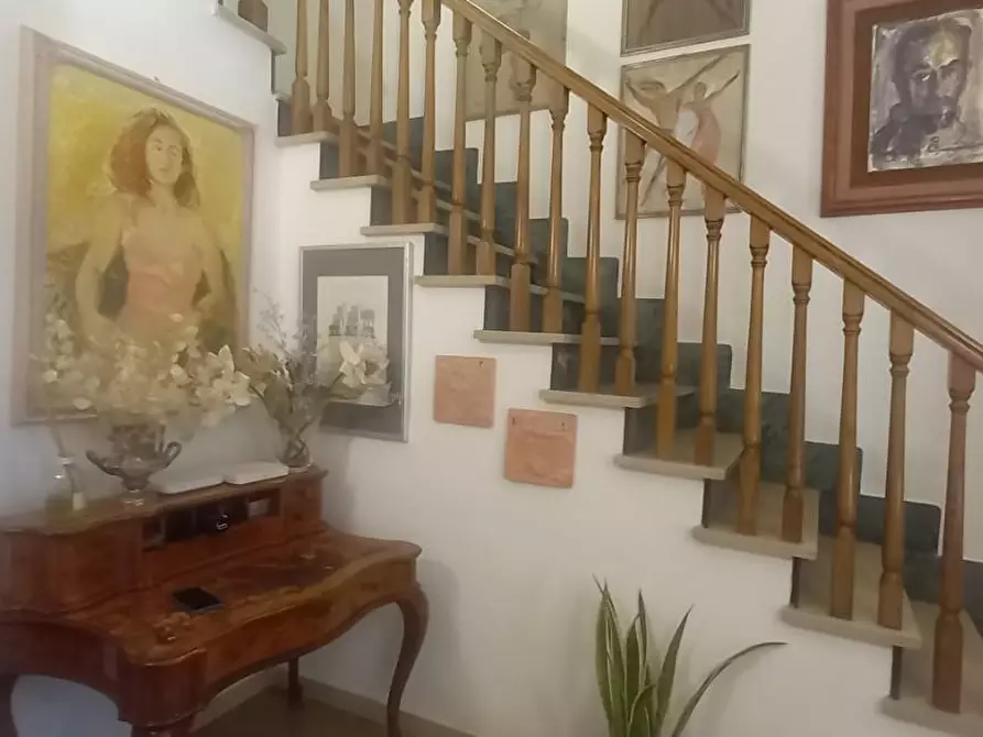 Immagine 8 di Casa indipendente in vendita  a Camaiore